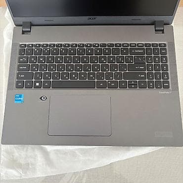 Monitorlar: Acer TravelMate P2 noutbuku Xüsusiyyətlər: - Ekran: 15.6" — 9