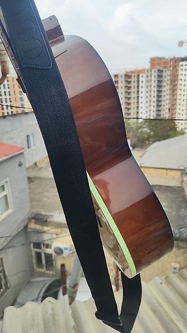 ucuz gitara satisi: Klassik gitara, İşlənmiş, Ünvandan götürmə, Pulsuz çatdırılma, Ödənişli çatdırılma — 8