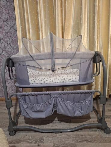 2ci əl şkaflar: Oğlan və qız üçün, Dördbucaq, Beşik, Dəstsiz, Matras ilə, Yellənmə mexanizmsiz — 1