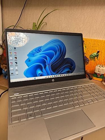 hp 15 15g501nr: Brend: HP Model: HP Pavilion 15-cs3xxx Prosessor: Intel Core i7-1065G7 — 1