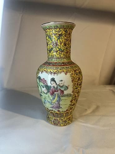 Bir vaza, Farfor lalafo.az -da Bir vaza, Farfor