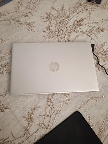 notebook aliram: HP Pavilion noutbuk Xüsusiyyətlər: - Model: HP Pavilion (gümüşü — 4