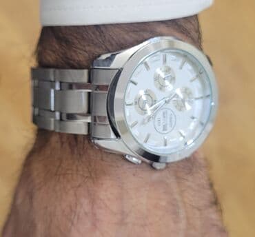 oğlan sepləri: İşlənmiş, Qol saatı, Tissot, rəng - Gümüşü — 10