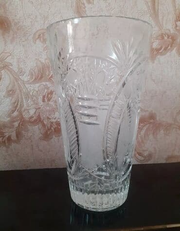 xonça şəkli çəkmək: Хрустальная ваза 20 летней давности Новая, не использована Xrustal — 2