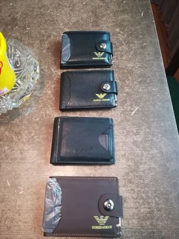 ювелирные украшения баку: Mağaza bağlanıb əldə qalanlar mayasına satılır. Dəri pulqabilar — 1