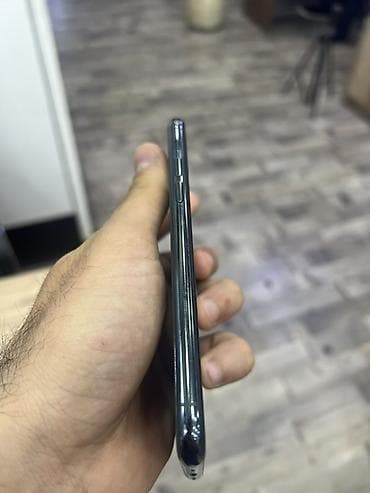 kreditle iphone: IPhone 11 Pro, 64 GB, Matte Midnight Green, Zəmanət, Barmaq izi, Face ID — 5