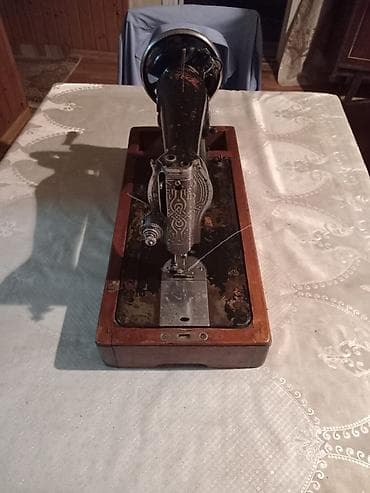 qedim: Satılır: Sovet istehsalı mexaniki tikiş maşını (podolski tipli) — 7