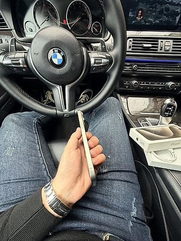 ikinciel iphone: IPhone 15 Pro Max, 256 GB, Gümüşü — 5