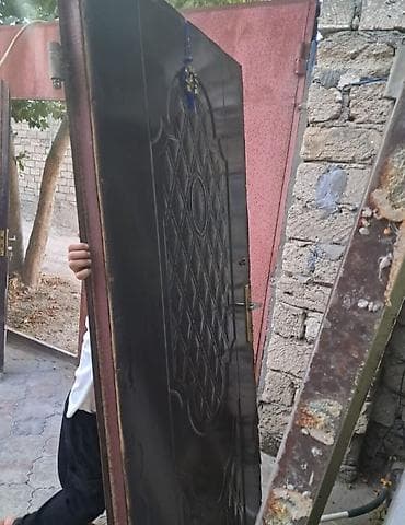 seyf qapi islenmis: İşlənmiş Giriş qapısı 90x230 sm Zamok ilə, Zəmanətsiz, Ödənişli quraşdırma, Ödənişli çatdırılma — 5