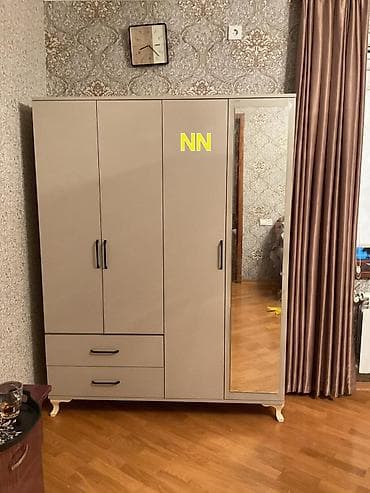 Ev üçün mebel: Yeni, 4 qapılı, Güzgülü, Qəhvəyi, Taxta, Açılan, Düz dolab — 1