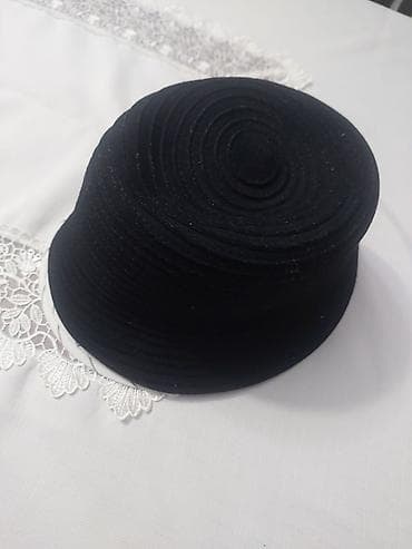 Qara qadın şlyapası – “bucket hat” üslubu - Rəng: tam qara -