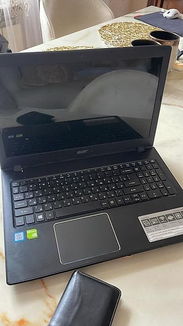 simsiz mikrofon: İşlənmiş Acer Aspire, 15.6 ", Intel Core i5, 1 TB — 1