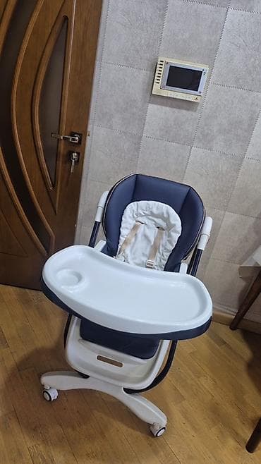 maşa medved: Uşaq yemək stulu kidilo firmasidi 150almişik 70azn satiriq prablemsiz — 2