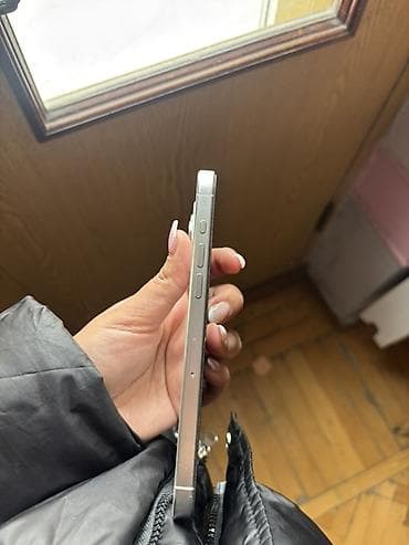 usb kaset: IPhone 15 Pro Max, White Titanium, Face ID — 2