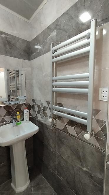 emlak az gence: Qaraçuxur qəs. 2 otaqlı, 60 kv. m, Kredit yoxdur, Yeni təmirli — 8