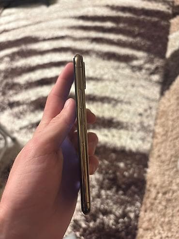 telefon s21: IPhone Xs, Qızılı, Face ID — 4