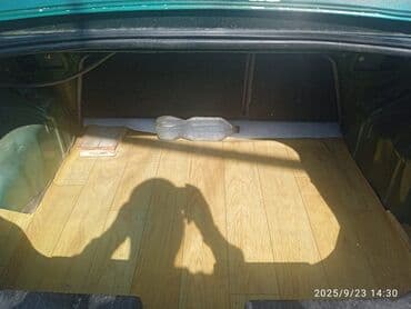 mersedes c 230: Ford Focus: 2 l | 2001 il 125328 km Sedan — 7