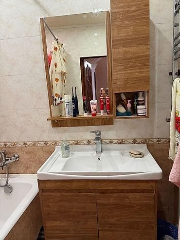 Moydadir cox yaxsi seliqeli problemsiz veziyetde 80 sm 
Unv Gunesli — 1