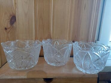 əjdaha meyvəsi qiyməti: Qedimi xrustal konfet qabi satilir .çatlagi yoxdur.3 eded var biri — 1