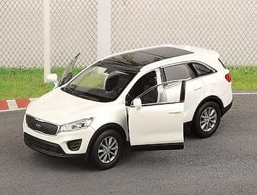 CD, DVD disklər və kassetlər: Kia Sorento 1:36 (miqyaslı model avtomobil) – kolleksiya üçün detallı — 2