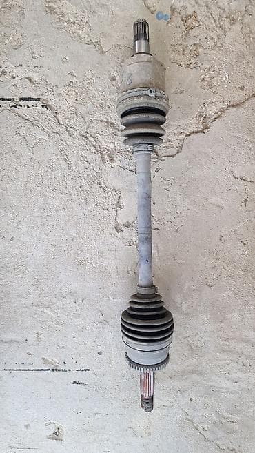 Ön ötürücülü avtomobillər üçün yarımox (CV axle) komplekti orginal kia