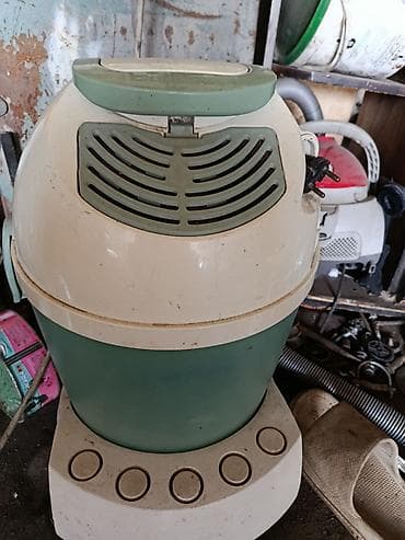 tozsoran robot: Su filtrasiyalı tozsoran - Su konteynerli (yaş-təmizləmə/akvafiltr — 1