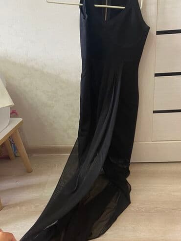 dəbli ziyafət geyimləri: Bu zərif qara maksi don Herve Leger brendi tərəfindən hazırlanmışdır — 2