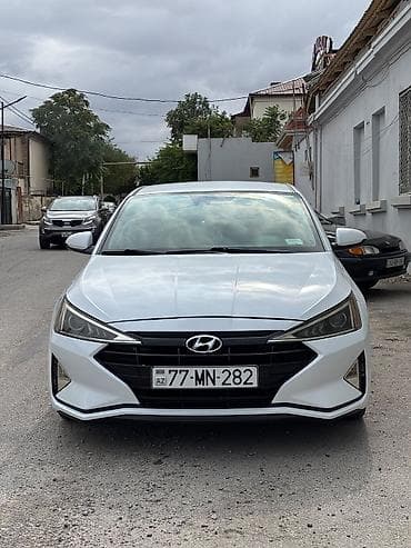 eylec diski: Hyundai Elantra: 2 l | 2020 il Sedan — 2