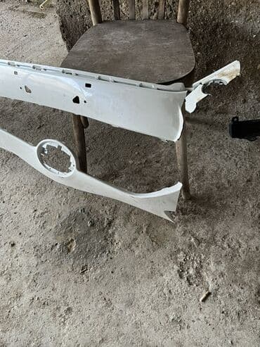 Qaşıqlar: Ön, Toyota Aqua, 2019 il — 3