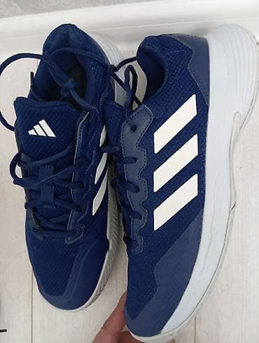 ayaqqabı kişi: Şəkildə gördüyünüz bu Adidas Gamecourt 2.0 modelini satıram.real — 1