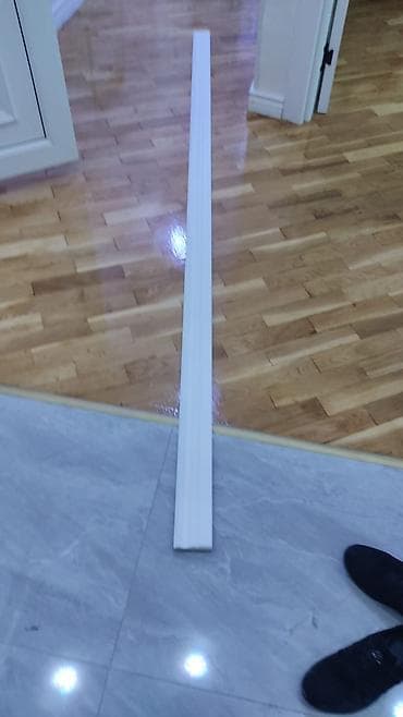 iran mallari toptan satis: Qapı üçün naliçnik və plintus satılır. Plintus 5 ədəddir qapı üçün — 2