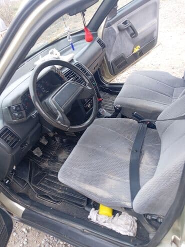 relif maz qiymeti: LADA 2112 hatchback – 5 qapılı, açıq gümüşü rəng. Mexaniki ötürücü, ön — 8