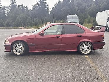 dayun 150 16d: BMW 320: 2 l | 1994 il Sedan — 2