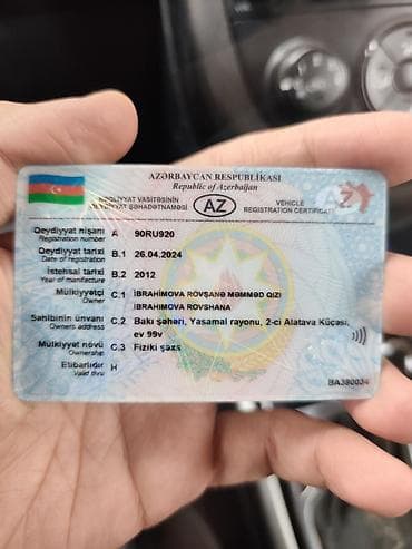 Kia Soul: 1.6 l | 2012 il Universal