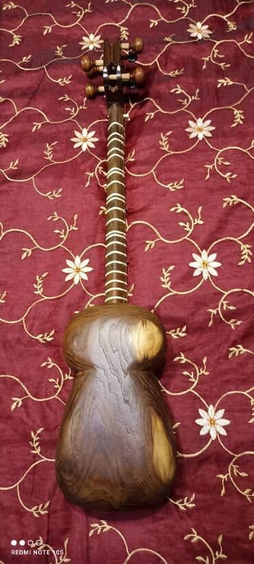 Музыкальные инструменты: 2006 san mendedir. Tanis ustamiz hazirlayib sesi bemdir. Canaq tut qoy — 5