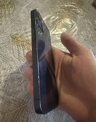iphon 6 plus: IPhone 13, Qara — 6