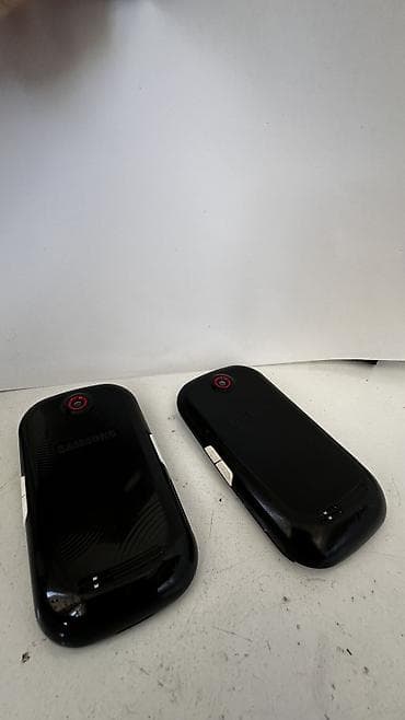 buklet capı: Samsung S3650 Corby, < 2 GB Memory Capacity, rəng - Qara, Sensor — 3