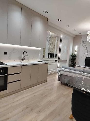 Mənzillər: İcarəyə verilir 3 otaqlı yeni tikili 100 m², 8 Noyabr m. Kateqoriya — 4