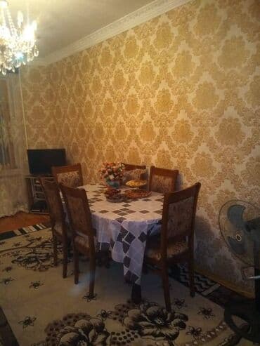 sumqayıtda 1 otaqlı evlərin qiyməti: Bakı, 3 otaqlı, Köhnə tikili, 80 kv. m — 8