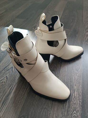 fitnes üçün qadın krosovkaları: Ölçü: 36, rəng - Ağ, Yeni — 1