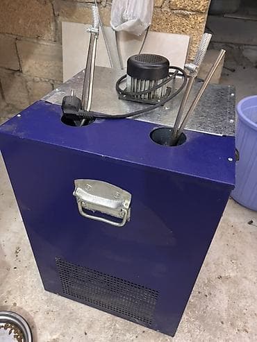 Reklam lövhələri: Tam səliqəli və işlək vəziyyətdə. Şəkildə göründüyü kimi mebelində — 9