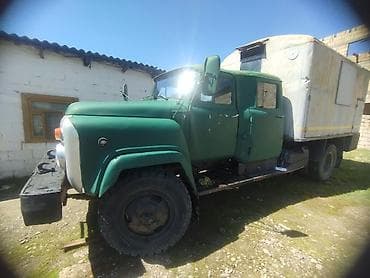 vaz 2107 abirsofka: GAZ yük maşını – ikiqat kabinalı, qapalı furqonlu - Marka/model: GAZ — 9