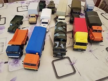 Kolleksiya üçün model yük maşınları dəsti - Miqyas: təxmini 1:43/1:50