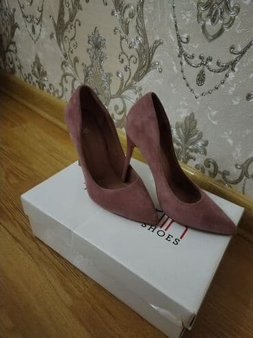 каролина валиант шубы в баку цены: Qadın geyimləri – 3 ədəd zərif don dəsti 1) Qırmızı don - Model — 9