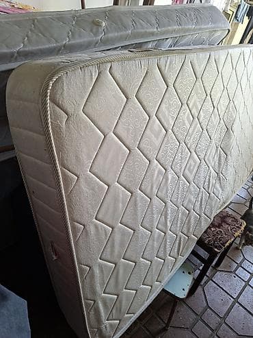 matras satisi: Ortopedik yaylı döşək satılır. 1 nəfərlik döşəyin Uzunluğu 1.90, Eni 1 — 1