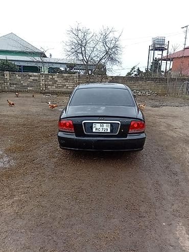 traktorlarin satisi: Hyundai Sonata sedan - Kuzov: qara rəng, 4 qapılı sedan - Mühərrik — 2