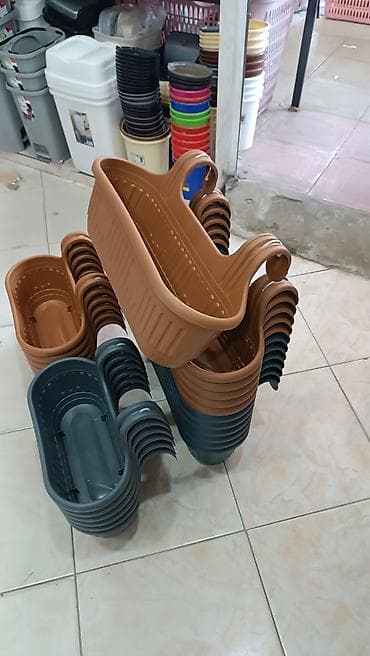 Bitki dərmanları: Balkon asma dibçək - - TəÖlçülər və qiymətlər (şəkildə göstə - — 3