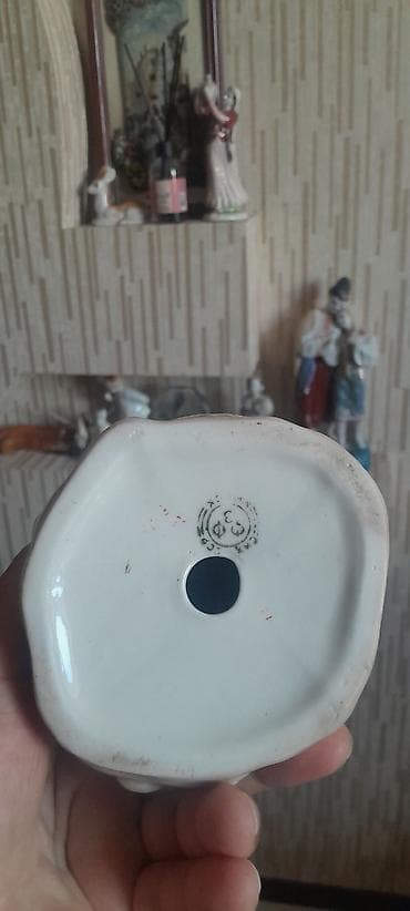qar adamı: Fiqur, Keramika, rəng - Ağ — 3