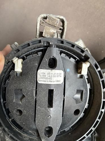 diffuser satisi: Volkswagen Touareg 2007-2010 Sağ Yan Güzgüsü Original Volkswagen — 5