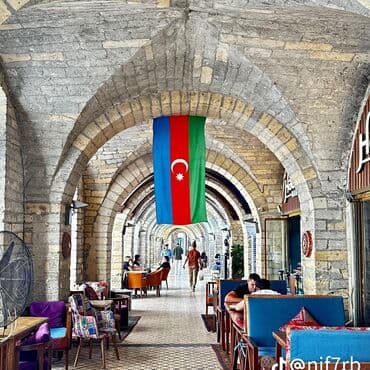 razinde daye: Adım Zülfiyyə 23 yaşım bosu boşuna yazmayın diqqətlə oxuyun evinə — 1